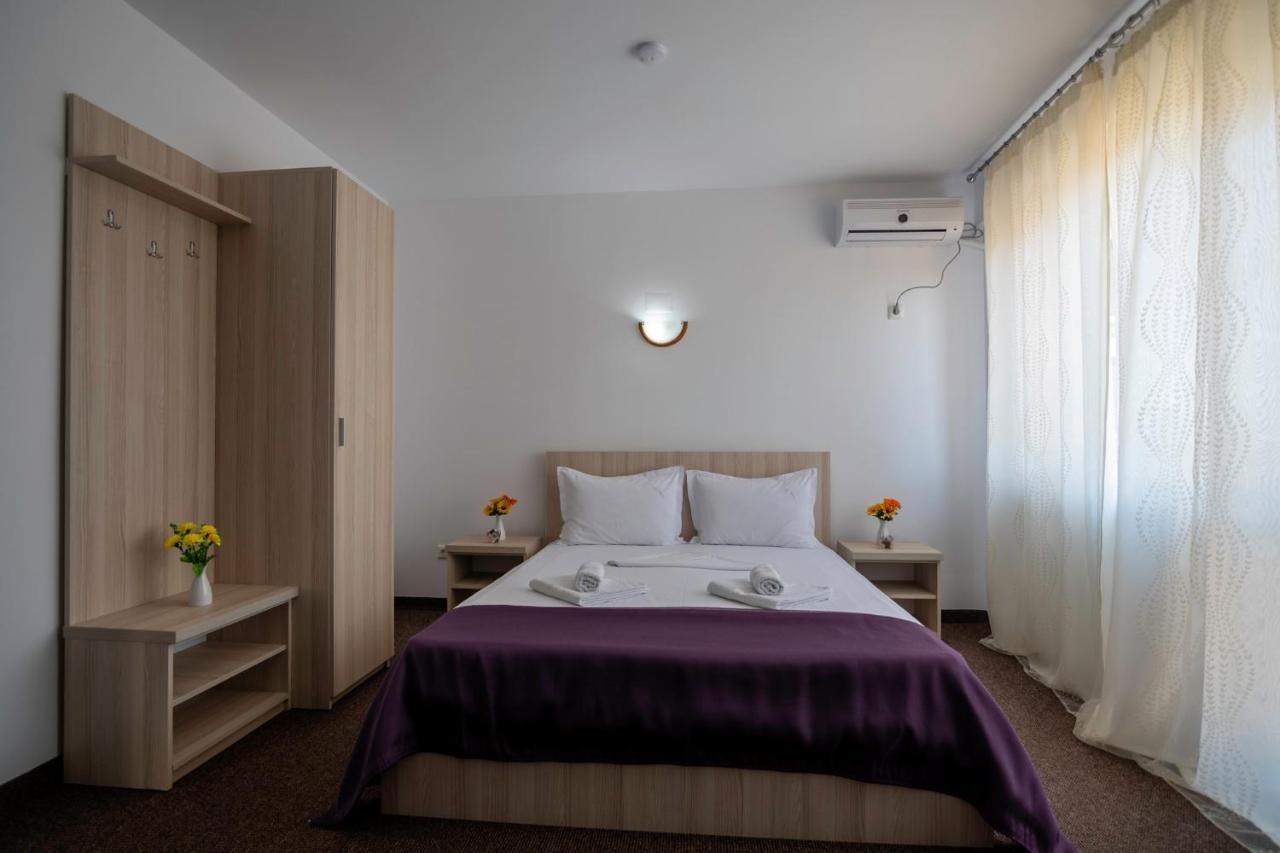 Casa El Greco Hotel Costinesti Bagian luar foto
